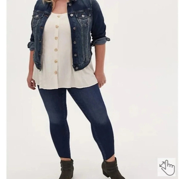 Torrid Sky High Skinny Jean- PREMIUM  comfort Dark wash with STEP Hem sz 16R - Picture 1 of 15